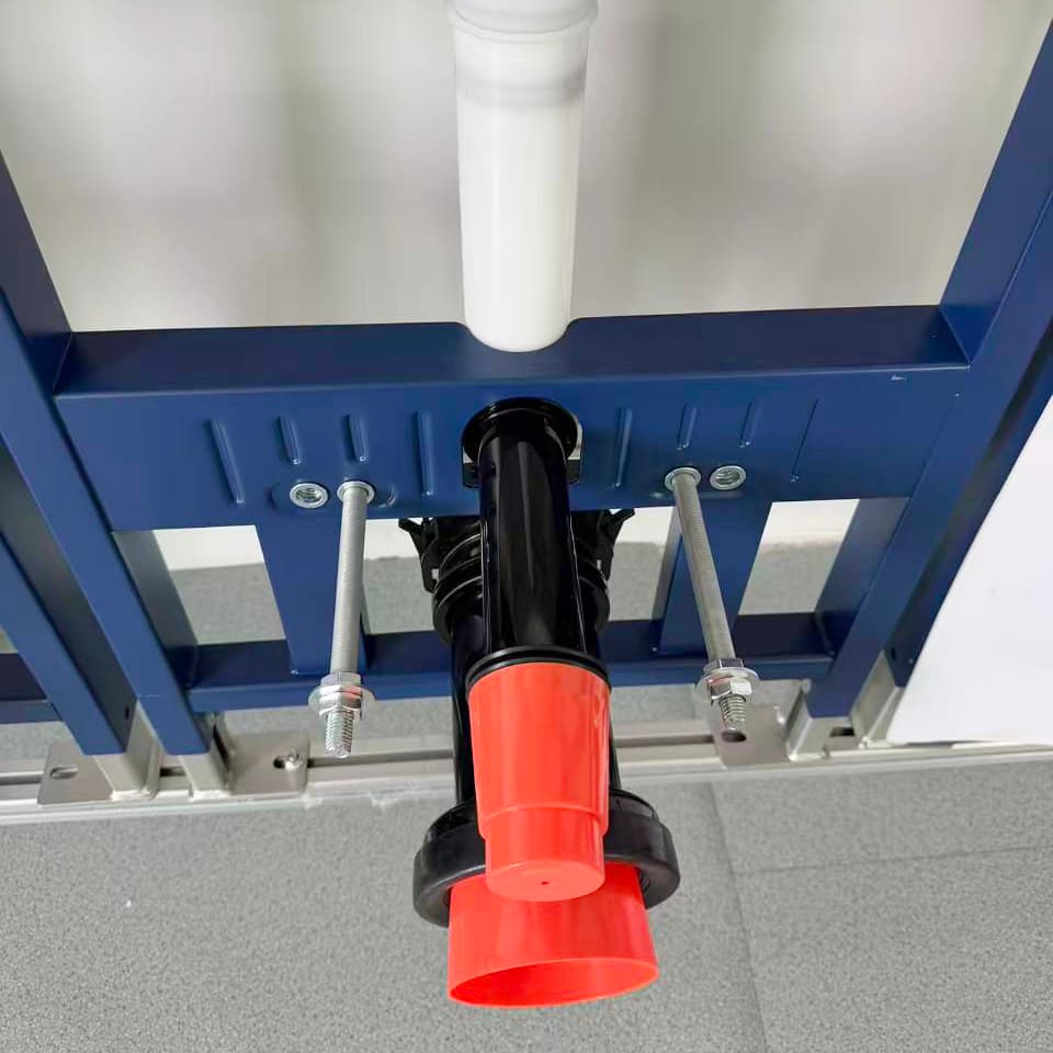 Integrated hidden water tank system