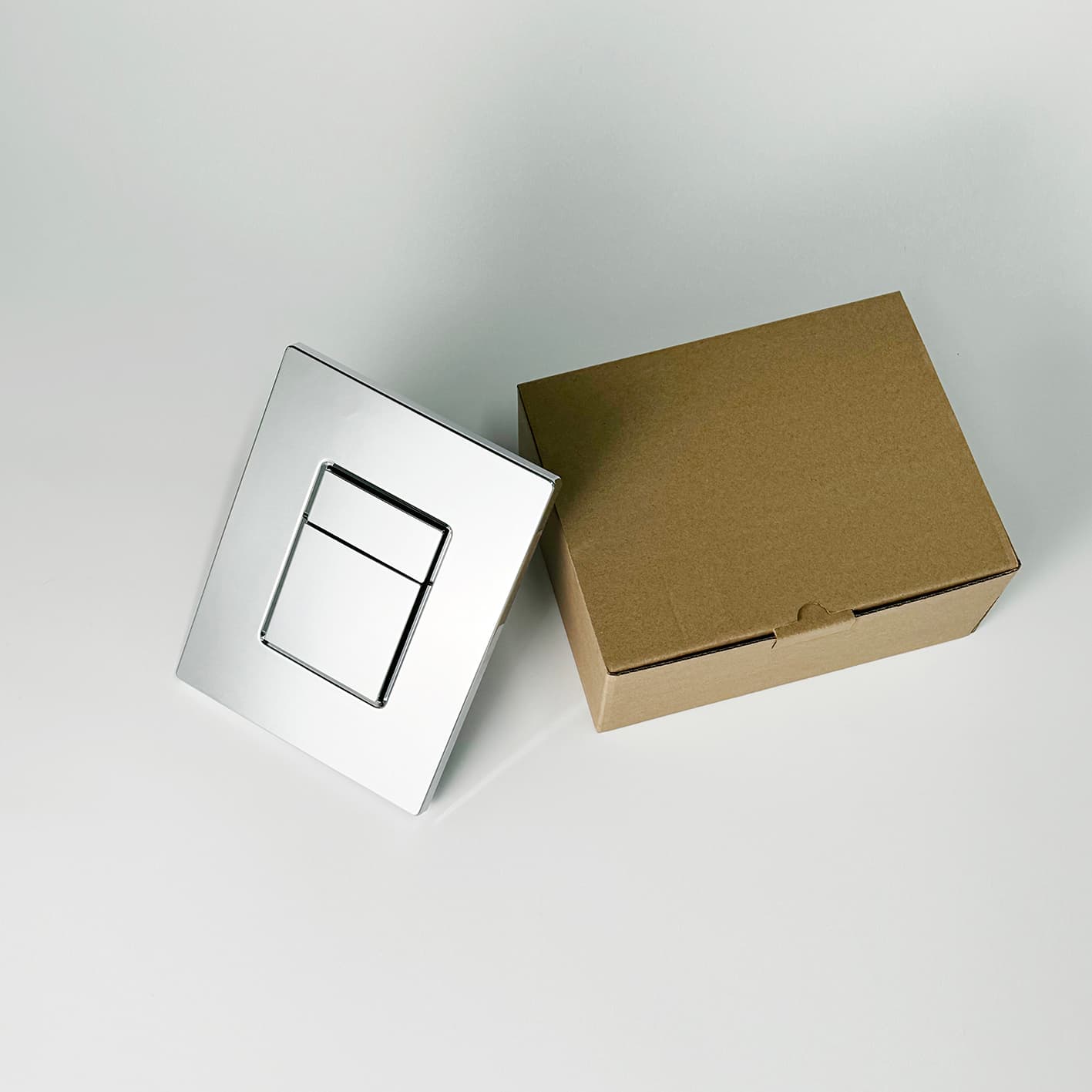 White pneumatic water tank panel