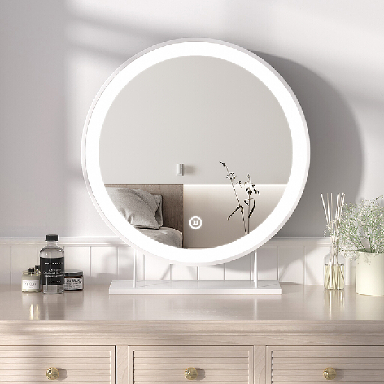 Smart bathroom mirror